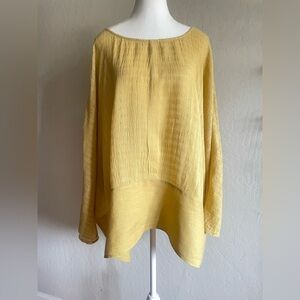Pastel yellow oversized top